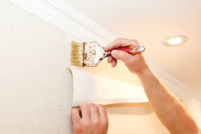 Pose de papier peint à Montévrain — revêtements muraux et toiles de verre